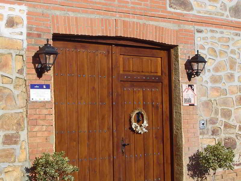 Posada Real Pascual Santa Maria De  La Vega Exterior photo